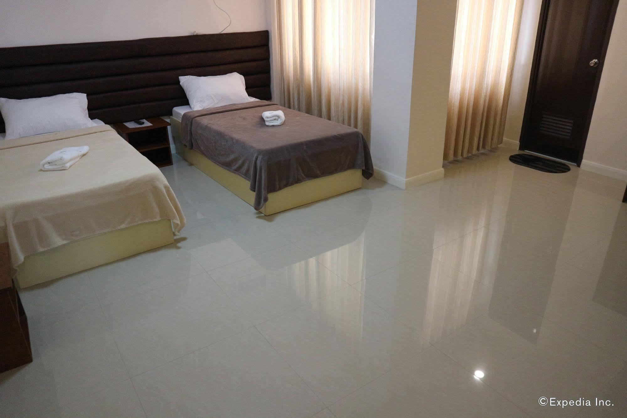 La Trinidad Pension House Kalibo Kültér fotó